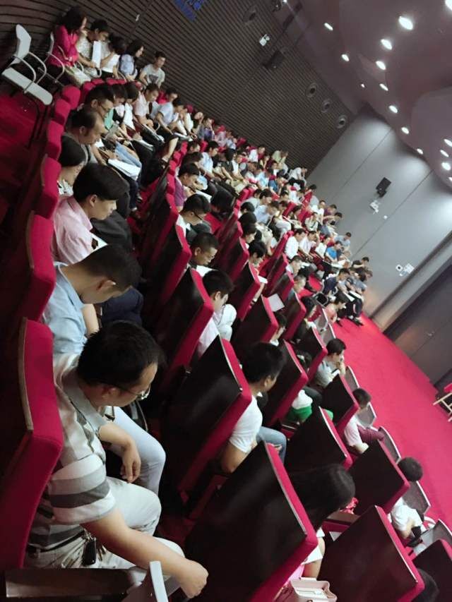 太陽能智慧路燈，太陽能路燈廠家，太陽能路燈價格